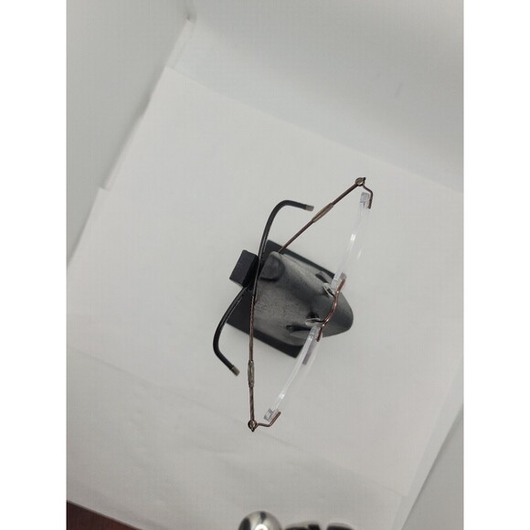 Black Carved Wood Eyeglass Holder - Picture 5 of 6